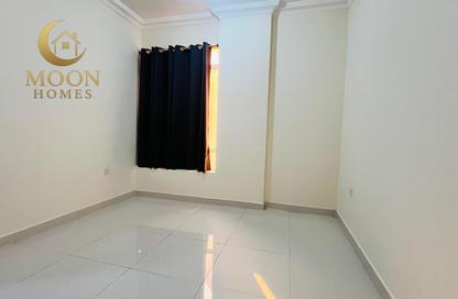 Apartment - 1 Bedroom - 1 Bathroom for rent in Umm Ghwailina Comm - Umm Ghuwalina - Umm Ghuwailina - Doha