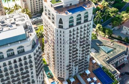 Apartment - 1 Bedroom - 2 Bathrooms for sale in Floresta Gardens - Floresta Gardens - The Pearl Island - Doha