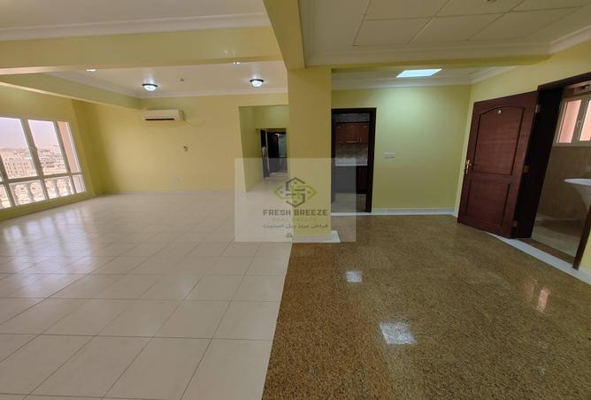 54974823 - Property Image 2