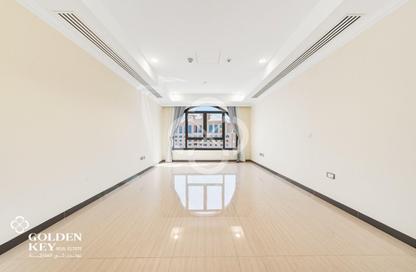 Apartment - 2 - 3 for rent in East Porto Drive - Porto Arabia - The Pearl Island - Doha Apartment - 2 - 3 for rent in East Porto Drive - Porto Arabia - The Pearl Island - Doha