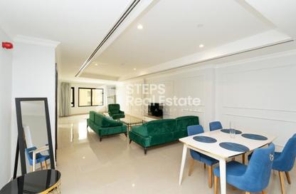 Apartment - 1 Bedroom - 2 Bathrooms for rent in West Porto Drive - Porto Arabia - The Pearl Island - Doha