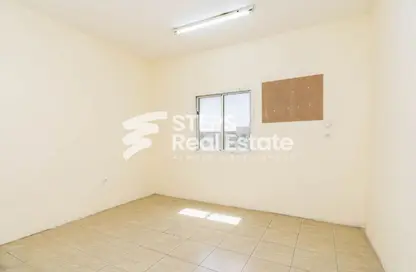 Labor Camp - Studio for rent in Industrial Area 4 - Industrial Area - Industrial Area - Doha