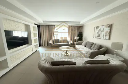Townhouse - 2 Bedrooms - 3 Bathrooms for rent in Porto Arabia Townhouses - Porto Arabia - The Pearl Island - Doha