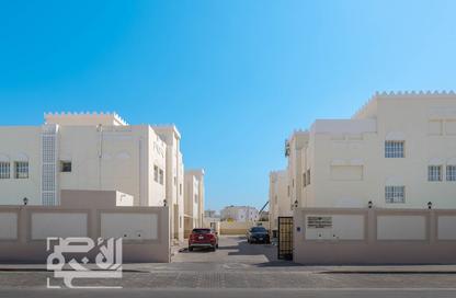 Villa - 5 - 3 for rent in Izghawa - Izghawa - Doha