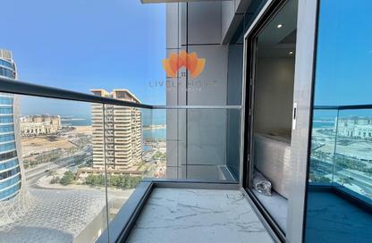Apartment - 2 Bedrooms - 3 Bathrooms for rent in Marina Tower 23 - Marina District - Lusail