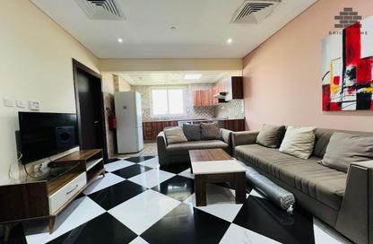 Apartment - 1 Bedroom - 2 Bathrooms for rent in Salaja Street - Doha Al Jadeed - Doha
