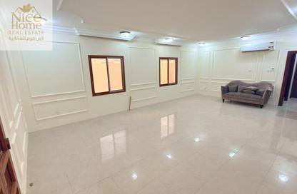 Villa - 5 - 6 for rent in Al Khor Community - Al Khor