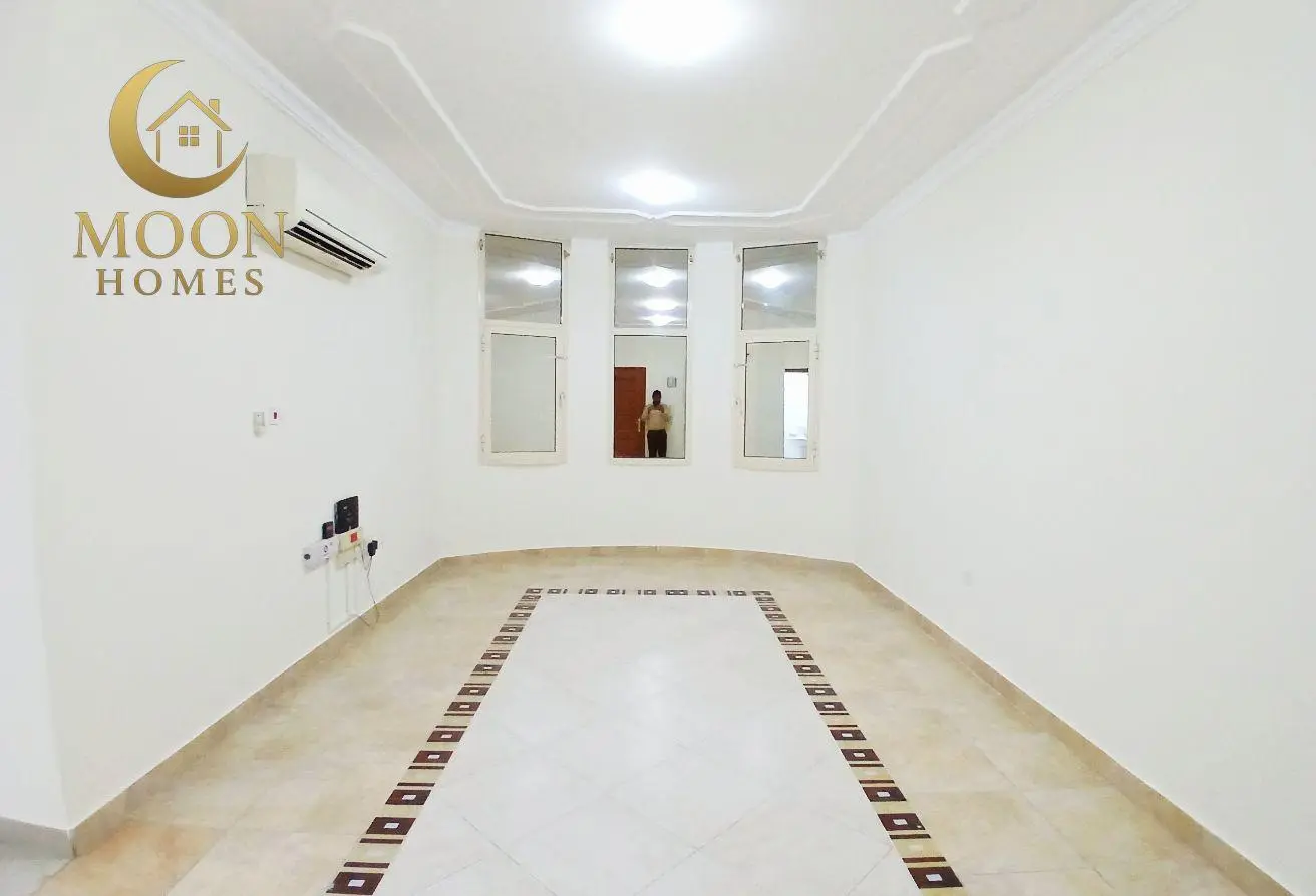 63185382 - Property Main Image
