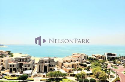Apartment - 2 Bedrooms - 3 Bathrooms for sale in Viva West - Viva Bahriyah - The Pearl Island - Doha