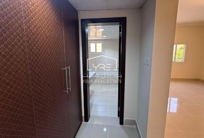 57033131 - Property Image 3