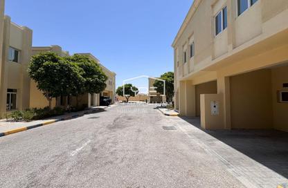 Villa - 4 Bedrooms - 4 Bathrooms for rent in Al Gharrafa - Al Gharrafa - Doha