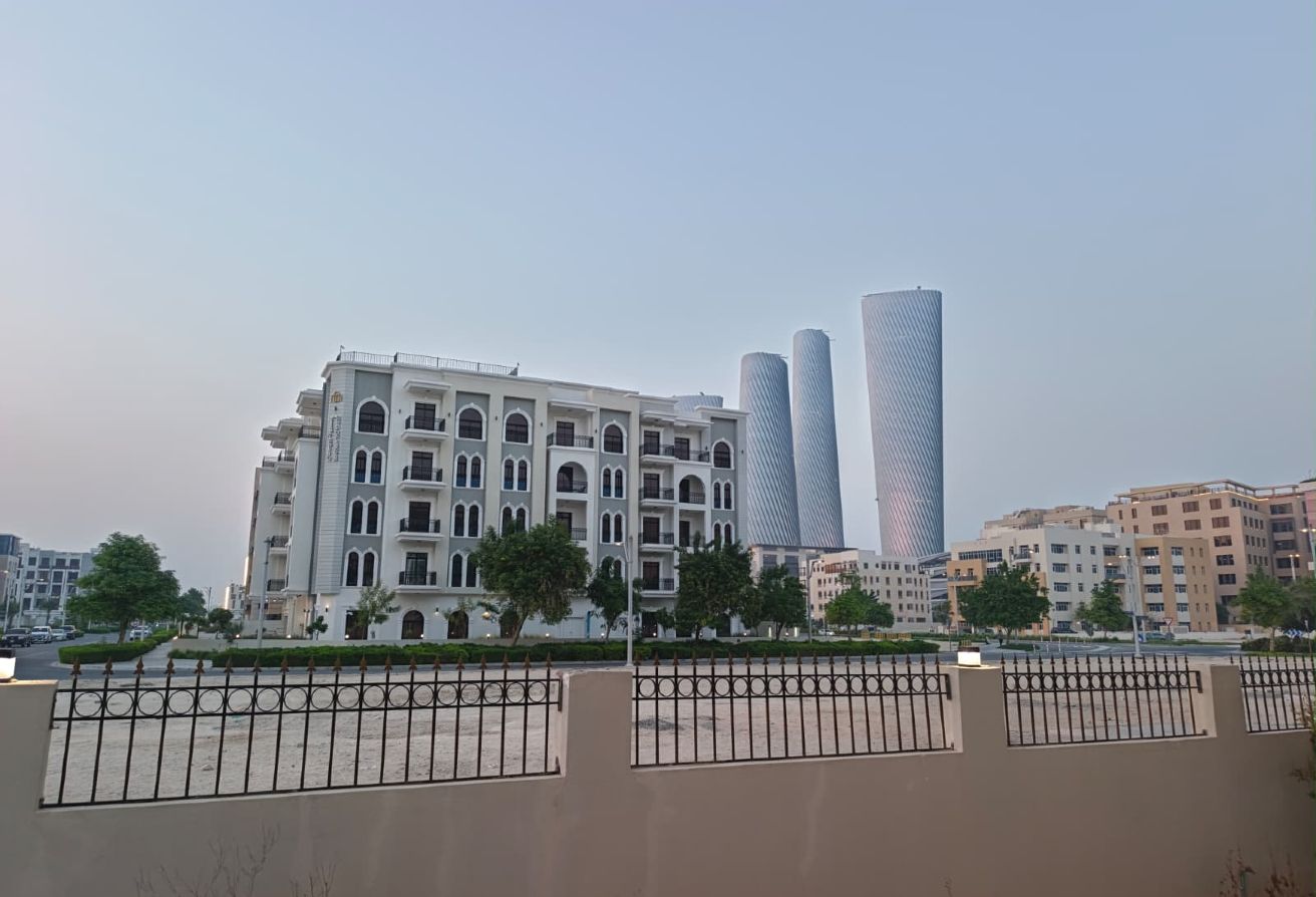 ELEGANT FF 1BHK HUGE BALCONY SPACIOUS APARTMENT thumbnail 15