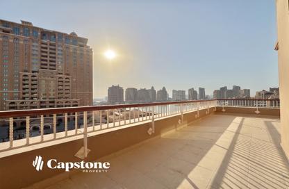 Apartment - 1 Bedroom - 2 Bathrooms for rent in Marina Gate - Porto Arabia - The Pearl Island - Doha