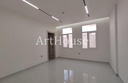 Apartment - 3 Bedrooms - 4 Bathrooms for rent in Fereej Kulaib - Doha Apartment - 3 Bedrooms - 4 Bathrooms for rent in Fereej Kulaib - Doha