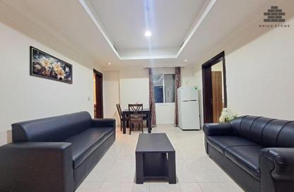 Apartment - 1 Bedroom - 2 Bathrooms for rent in Salaja Street - Doha Al Jadeed - Doha