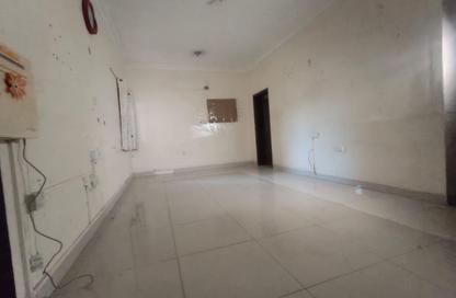 Apartment - 1 Bedroom - 2 Bathrooms for rent in Fereej Kulaib - Doha Apartment - 1 Bedroom - 2 Bathrooms for rent in Fereej Kulaib - Doha