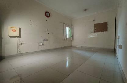 Apartment - 1 Bedroom - 2 Bathrooms for rent in Fereej Kulaib - Doha Apartment - 1 Bedroom - 2 Bathrooms for rent in Fereej Kulaib - Doha