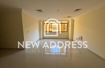 Apartment - 2 Bedrooms - 3 Bathrooms for rent in Al Sadd Road - Al Sadd - Doha Apartment - 2 Bedrooms - 3 Bathrooms for rent in Al Sadd Road - Al Sadd - Doha
