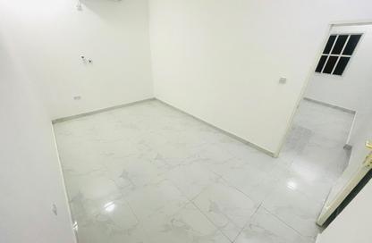 شقة - غرفة نوم - 1 حمام للايجار في العزيزية - العزيزية - الدوحة