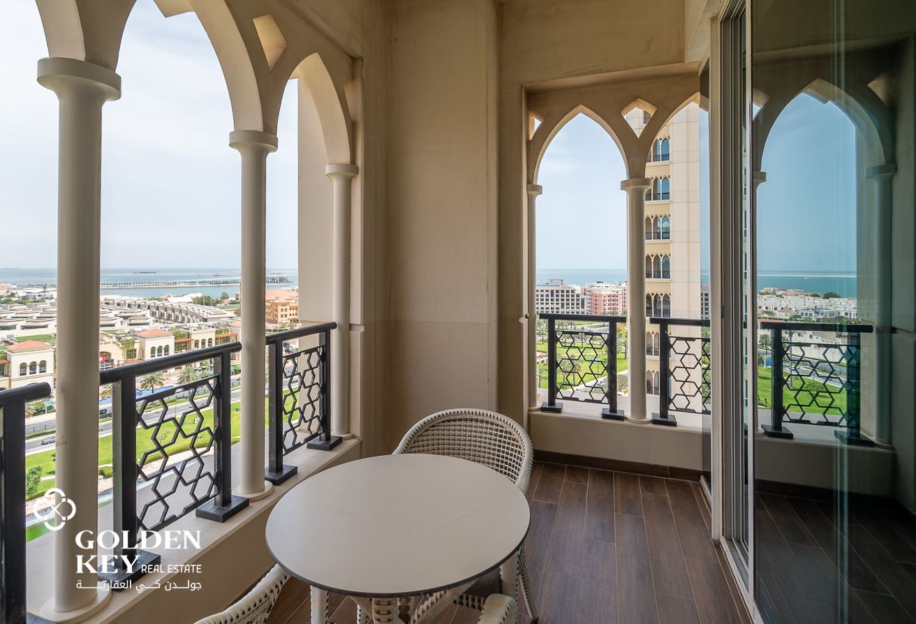 Luxury 1-BHK| Bills Included | Weekly Housekeeping