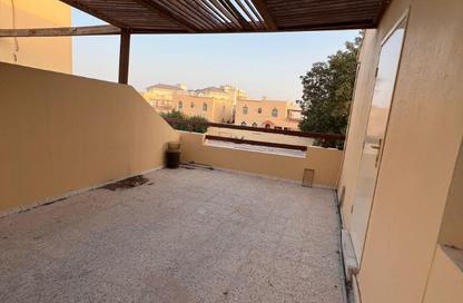 مجمع سكني - 4 غرف نوم - 3 حمامات للايجار في شارع الحضارة - الثمامة - الدوحة