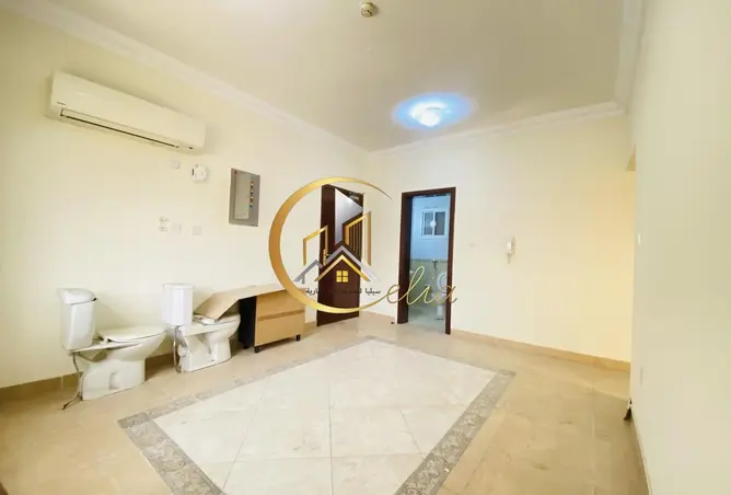 62072841 - Property Image 2
