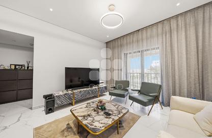 Apartment - 1 Bedroom - 2 Bathrooms for sale in Viva West - Viva Bahriyah - The Pearl Island - Doha