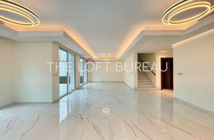 Villa - 6 Bedrooms - 7 Bathrooms for rent in Floresta Gardens - Floresta Gardens - The Pearl Island - Doha