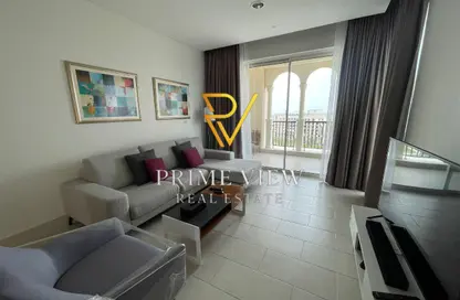 Apartment - 1 Bedroom - 2 Bathrooms for rent in Viva West - Viva Bahriyah - The Pearl Island - Doha