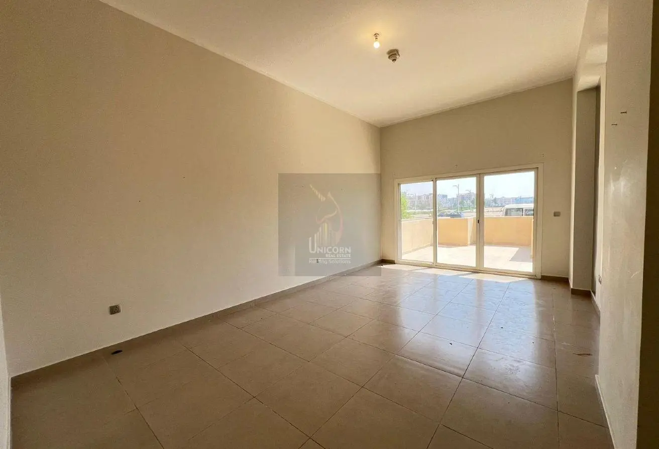 63807675 - Property Main Image