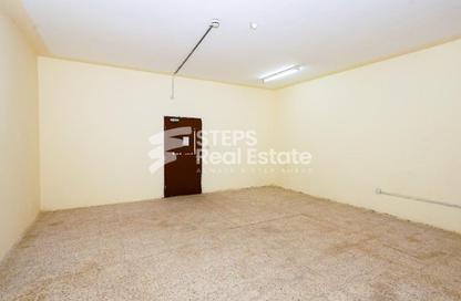 سكن عمال - استوديو - 8 حمامات للايجار في المنطقة الصناعية 5 - المنطقة الصناعية - المنطقة الصناعية - الدوحة