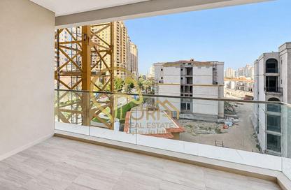 Apartment - 1 Bedroom - 2 Bathrooms for sale in The Pearl Island - Doha