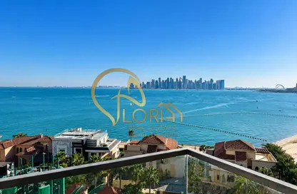 Apartment - 1 Bedroom - 2 Bathrooms for sale in The Pearl Island - Doha