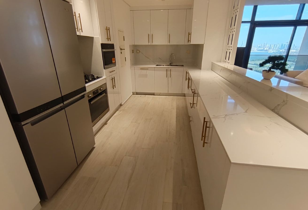 3bhk with full sea view fully furnished Inculdings thumbnail 11