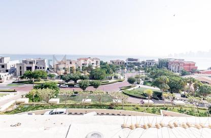 Apartment - 2 Bedrooms - 3 Bathrooms for rent in Viva East - Viva Bahriyah - The Pearl Island - Doha Apartment - 2 Bedrooms - 3 Bathrooms for rent in Viva East - Viva Bahriyah - The Pearl Island - Doha