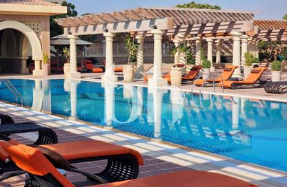 Apartment - 2 Bedrooms - 3 Bathrooms for rent in West Porto Drive - Porto Arabia - The Pearl Island - Doha