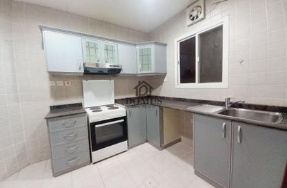 Apartment - 2 Bedrooms - 2 Bathrooms for rent in Thabit Bin Zaid Street - Al Mansoura - Doha
