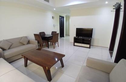 Apartment - 1 Bedroom - 2 Bathrooms for rent in Umm Ghwailina Comm - Umm Ghuwalina - Umm Ghuwailina - Doha