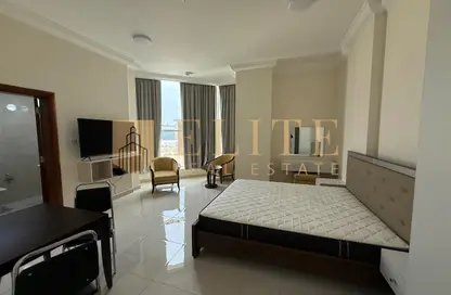 Apartment - Studio - 1 Bathroom for rent in Al Sadd Road - Al Sadd - Doha Apartment - Studio - 1 Bathroom for rent in Al Sadd Road - Al Sadd - Doha