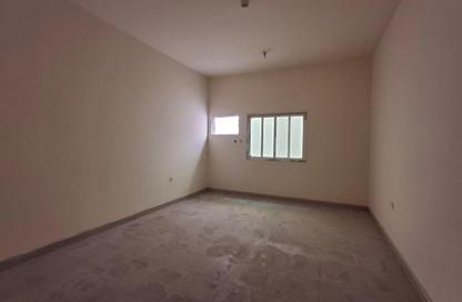 Labor Camp - Studio - 7+ Bathrooms for rent in Industrial Area - Doha