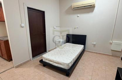 Apartment - Studio - 1 Bathroom for rent in Maamoura Villas - Al Maamoura - Doha