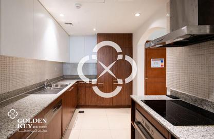 Apartment - 1 Bedroom - 2 Bathrooms for rent in West Porto Drive - Porto Arabia - The Pearl Island - Doha