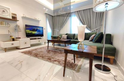 Apartment - 2 Bedrooms - 2 Bathrooms for rent in Giardino Apartments - The Pearl Island - Doha