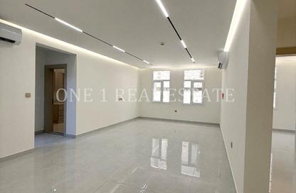 Apartment - 1 Bedroom - 2 Bathrooms for rent in Fereej Kulaib - Doha Apartment - 1 Bedroom - 2 Bathrooms for rent in Fereej Kulaib - Doha