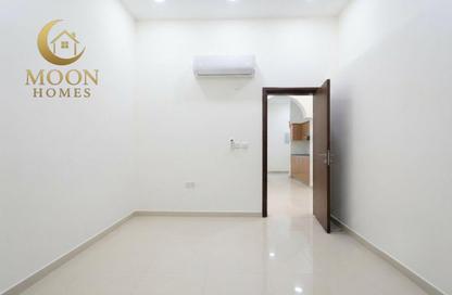Apartment - 1 Bedroom - 1 Bathroom for rent in Salaja Street - Doha Al Jadeed - Doha Apartment - 1 Bedroom - 1 Bathroom for rent in Salaja Street - Doha Al Jadeed - Doha