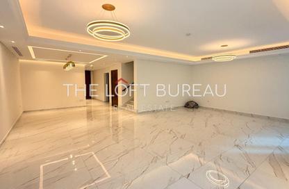 Villa - 6 Bedrooms - 7 Bathrooms for rent in Floresta Gardens - Floresta Gardens - The Pearl Island - Doha