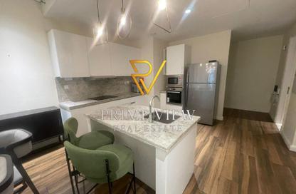 Apartment - 2 Bedrooms - 4 Bathrooms for rent in Floresta Gardens - Floresta Gardens - The Pearl Island - Doha