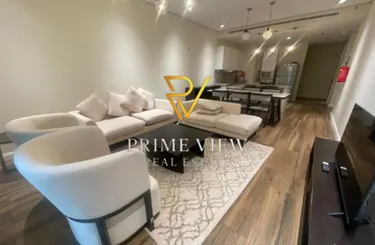 Apartment - 2 Bedrooms - 4 Bathrooms for rent in Floresta Gardens - Floresta Gardens - The Pearl Island - Doha