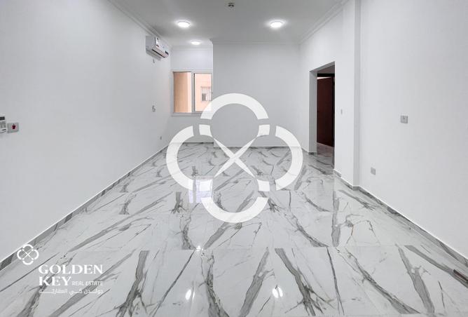 60725205 - Property Main Image