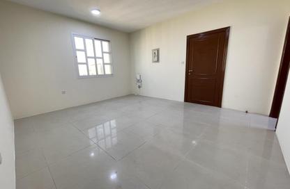 Apartment - 3 Bedrooms - 3 Bathrooms for rent in Muntazah 7 - Al Muntazah - Doha